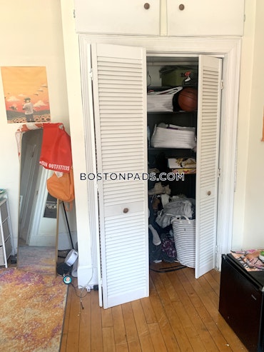 Boston - 3 Beds, 1 Baths