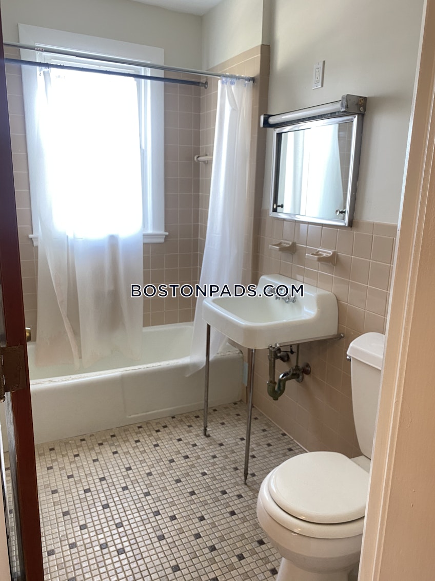 Winthrop - $1,695+ /month