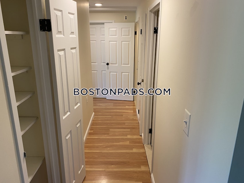 NEEDHAM - 2 Beds, 2 Baths - Image 11