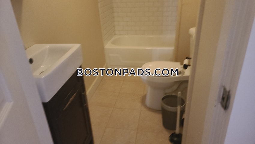 BOSTON - SOUTH BOSTON - WEST SIDE - 3 Beds, 1 Bath - Image 45