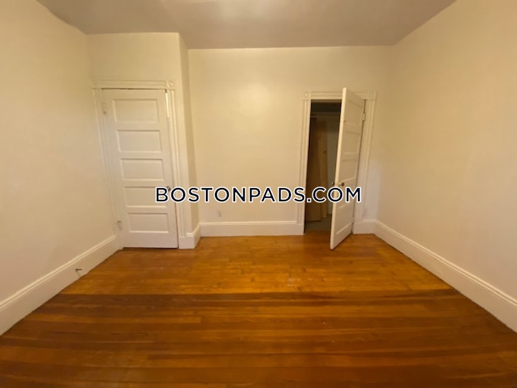 Fulkerson St., Cambridge