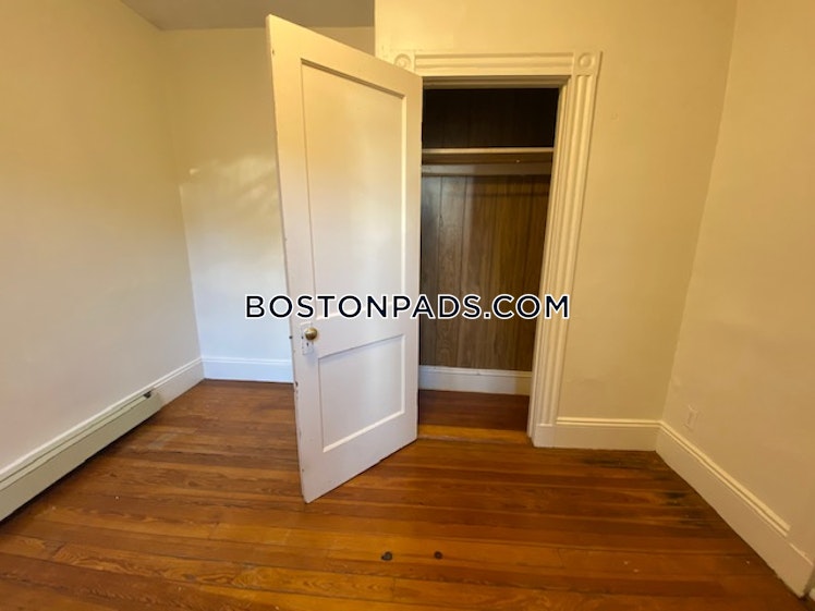 Fulkerson St., Cambridge