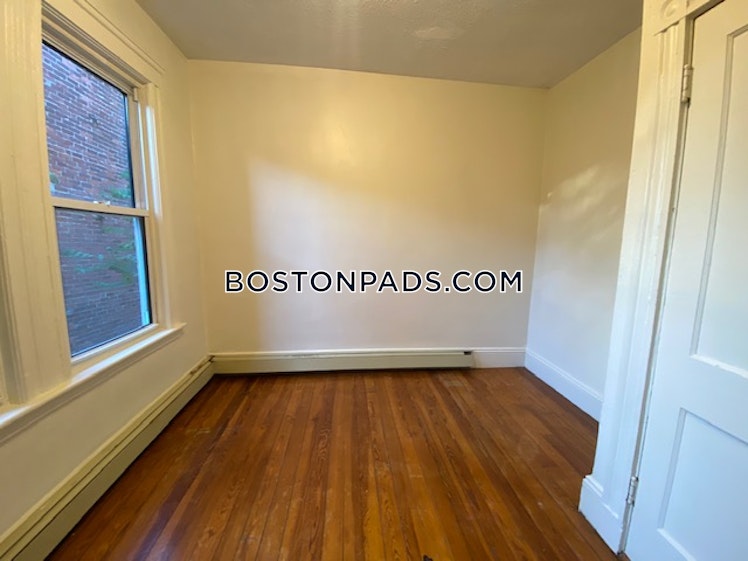 Fulkerson St., Cambridge