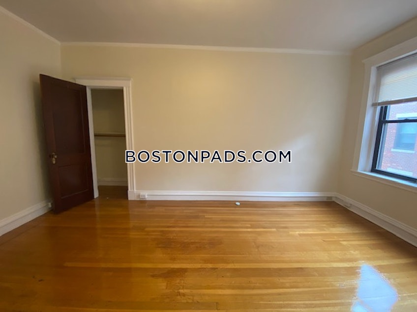 Malden - $1,900+ /month