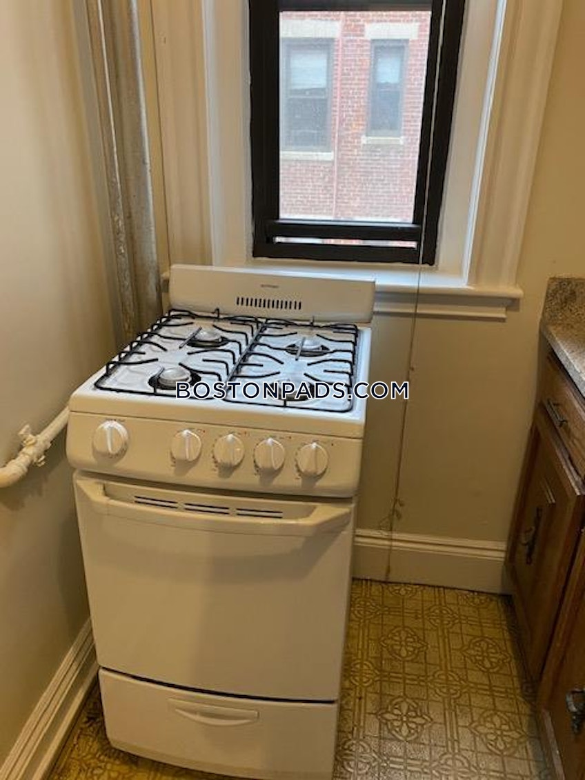 Malden - $1,900+ /month