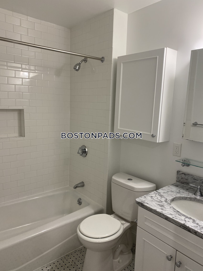 CAMBRIDGE - HARVARD SQUARE - 1 Bed, 1 Bath - Image 33