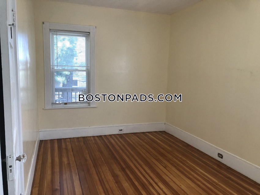 BOSTON - DORCHESTER - BOWDOIN STREET AREA - 3 Beds, 1 Bath - Image 16