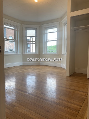 Boston - 1 Beds, 1 Baths