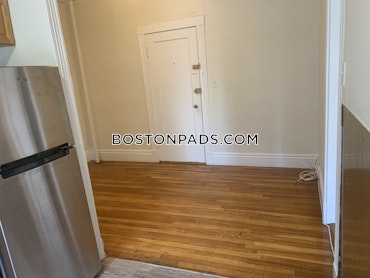 Boston - 1 Beds, 1 Baths