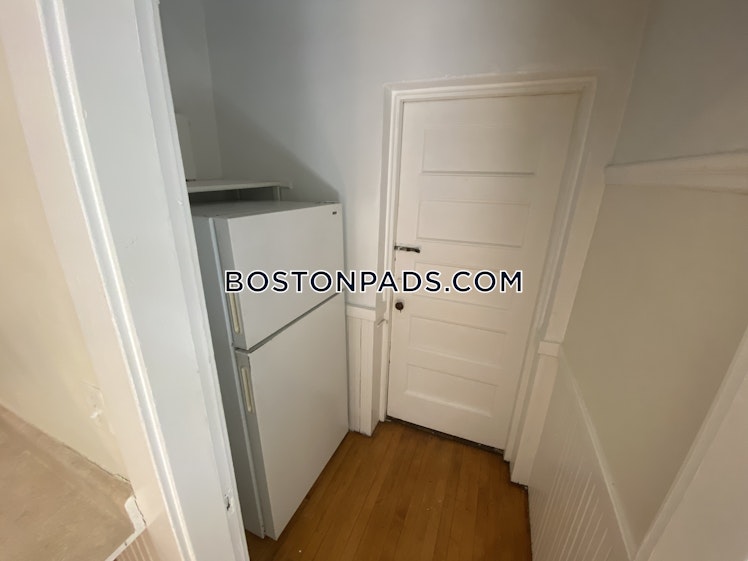 Centre St., Cambridge