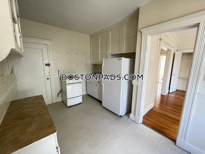 Boston - $2,750+ /month