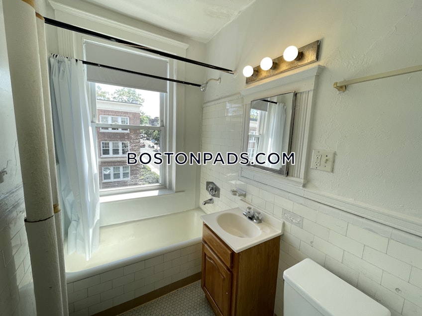 Boston - $2,750+ /month