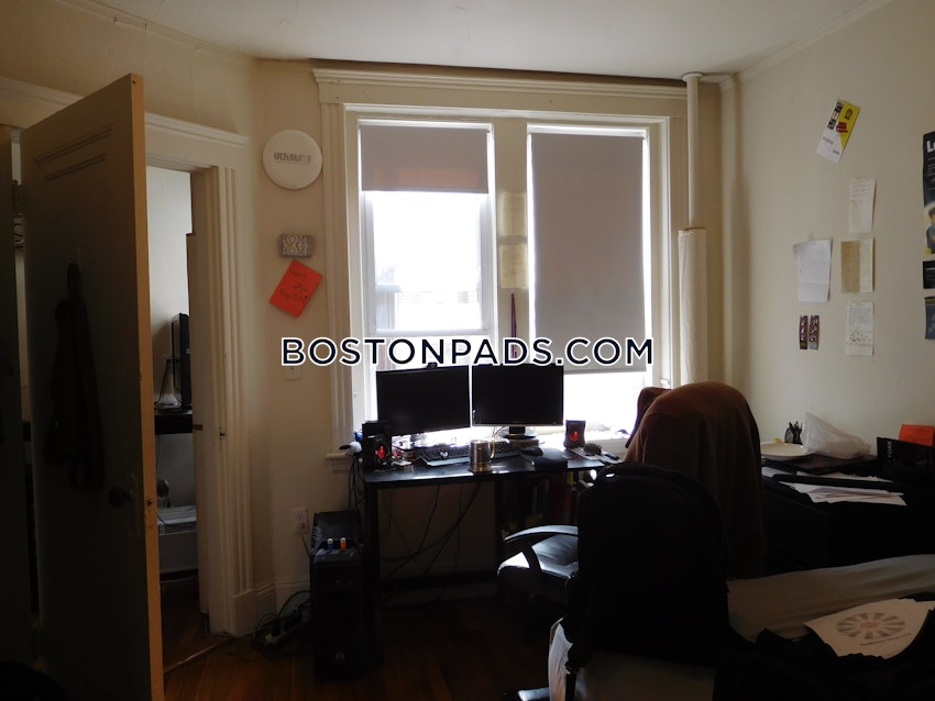 BOSTON - FENWAY/KENMORE - 1 Bed, 1 Bath - Image 1