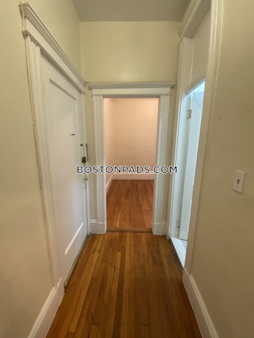 Boston - 0 Beds, 1 Baths