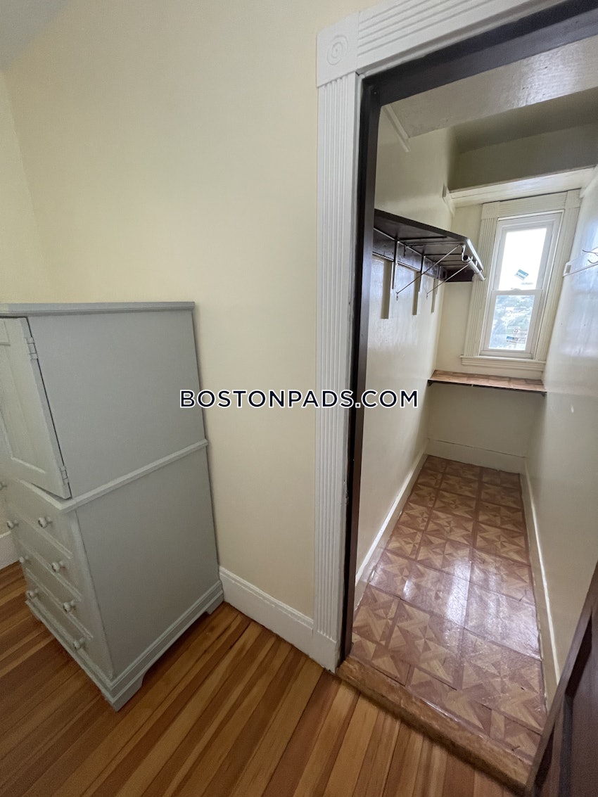 BOSTON - DORCHESTER - BOWDOIN STREET AREA - 3 Beds, 1 Bath - Image 49