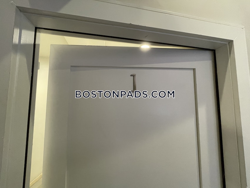 BOSTON - ROXBURY - 4 Beds, 2 Baths - Image 20
