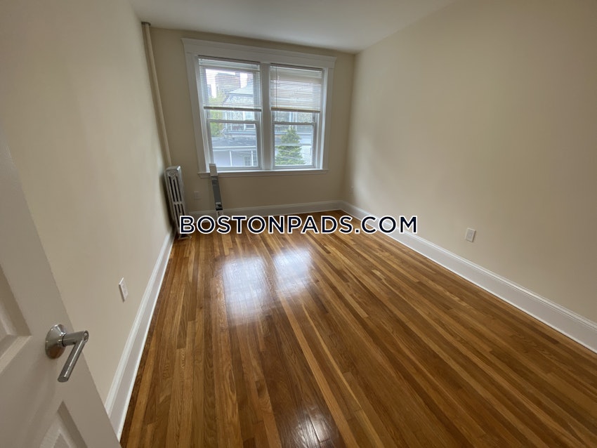 BROOKLINE- LONGWOOD AREA - 3 Beds, 2 Baths - Image 16