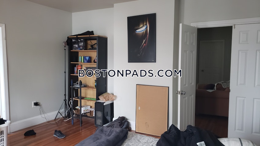 BOSTON - ROXBURY - 2 Beds, 1 Bath - Image 3