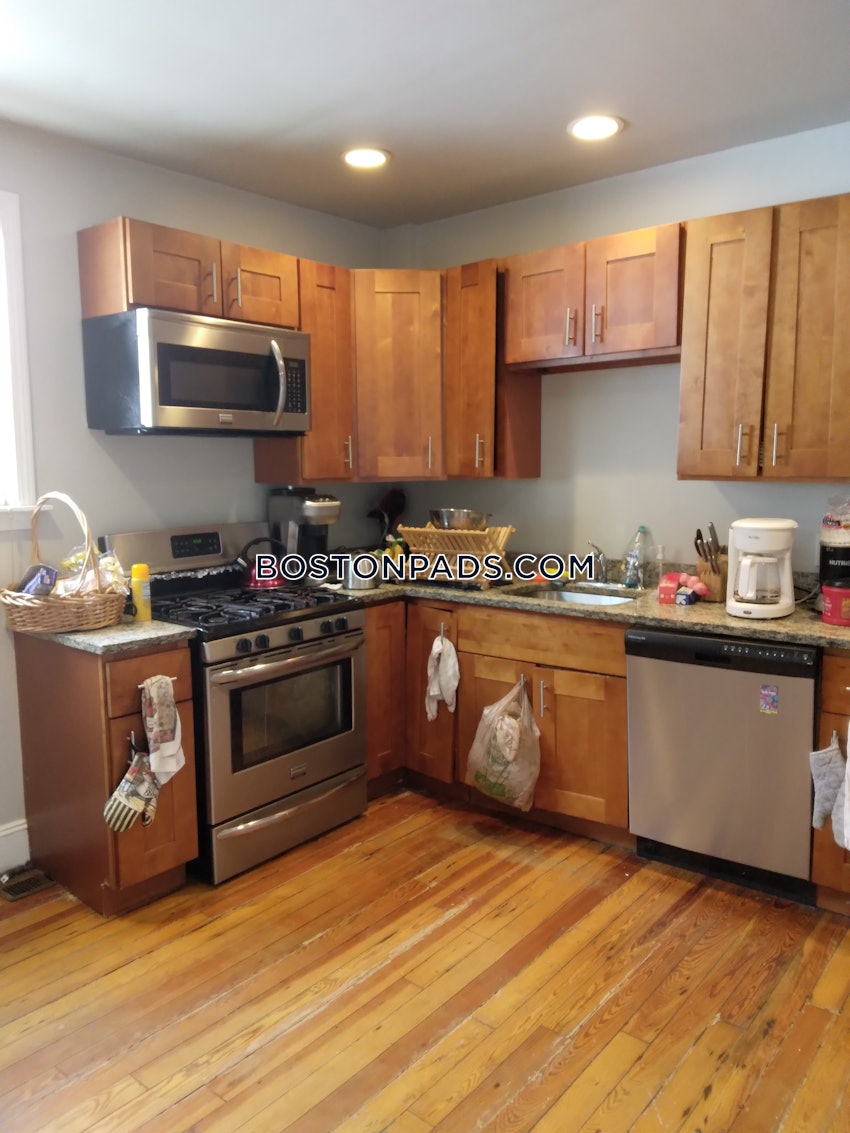 BOSTON - ROXBURY - 2 Beds, 1 Bath - Image 1