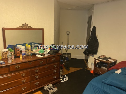 Fellsway West Medford photo 9