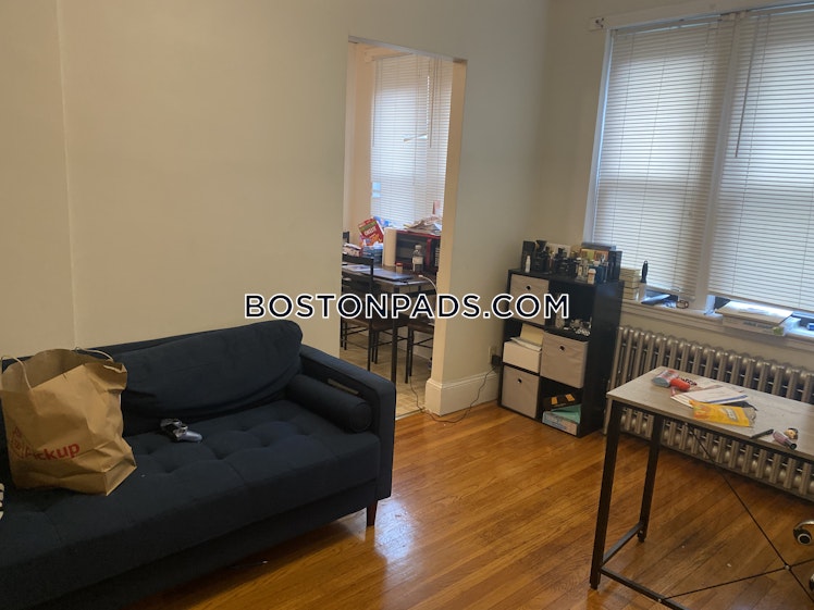 Fellsway West, Medford