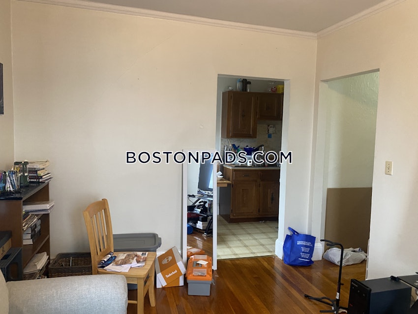 MEDFORD - MEDFORD SQUARE - 1 Bed, 1 Bath - Image 2