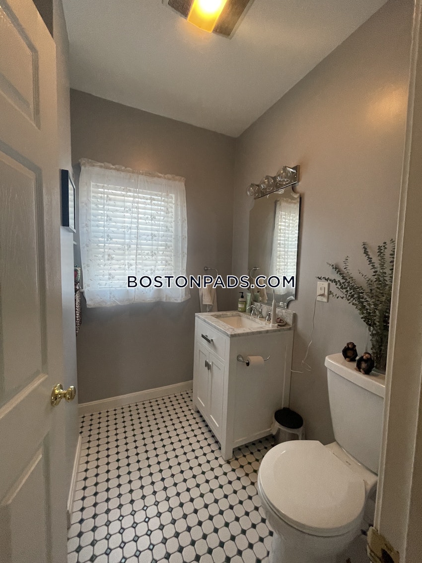 BOSTON - SOUTH BOSTON - WEST SIDE - 1 Bed, 1.5 Baths - Image 9