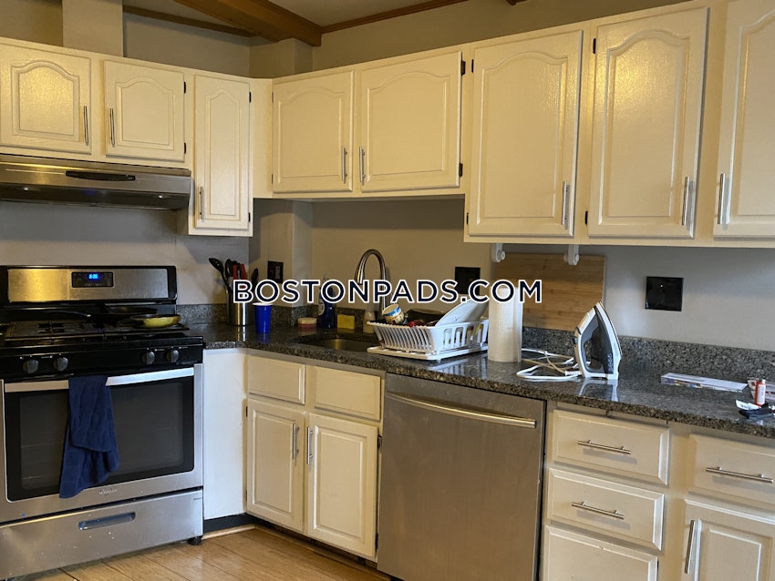 BOSTON - SOUTH BOSTON - EAST SIDE - 3 Beds, 1 Bath - Image 40