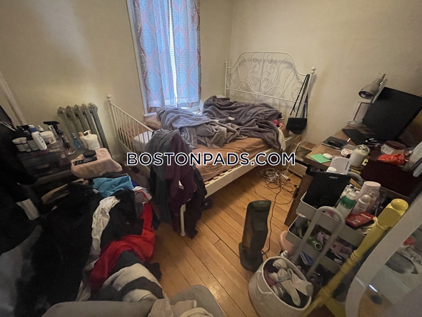 BOSTON - BRIGHTON - OAK SQUARE - 4 Beds, 2 Baths - Image 37