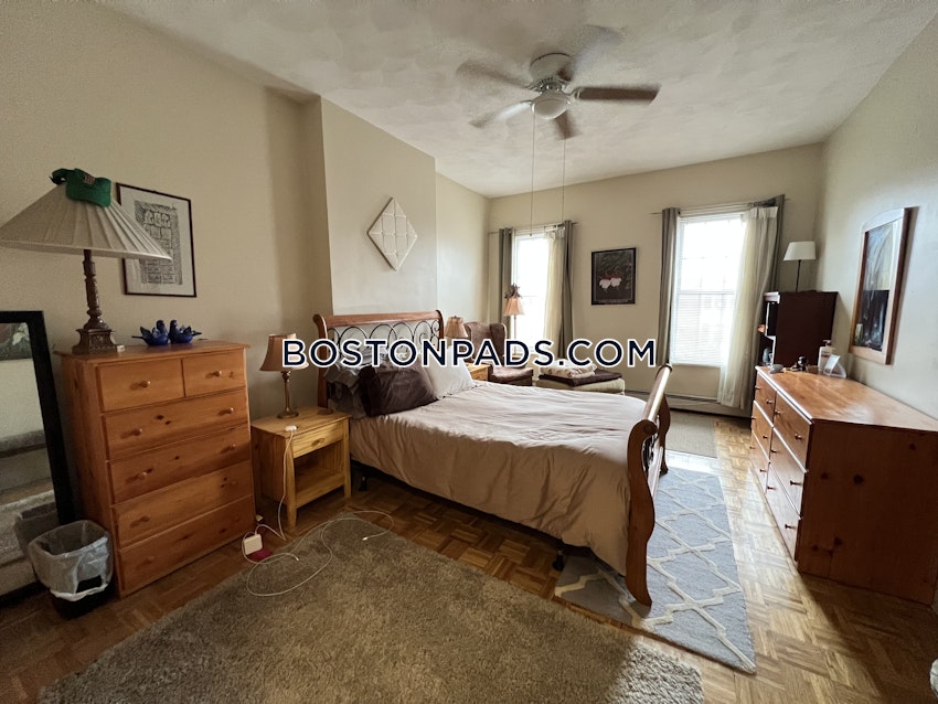 BOSTON - EAST BOSTON - MAVERICK - 1 Bed, 1 Bath - Image 6