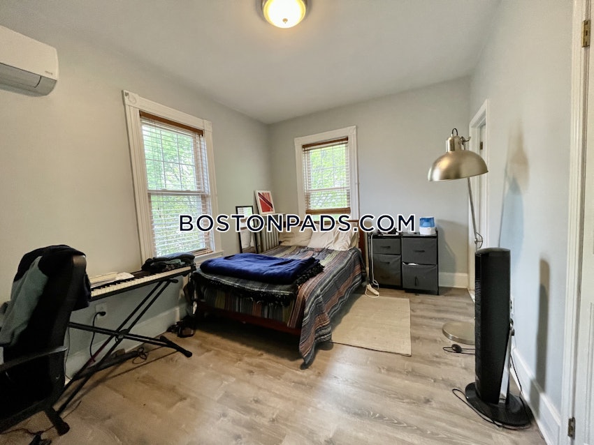 QUINCY - SOUTH QUINCY - 2 Beds, 2 Baths - Image 23