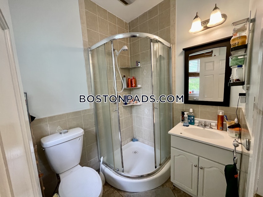 QUINCY - SOUTH QUINCY - 2 Beds, 2 Baths - Image 35