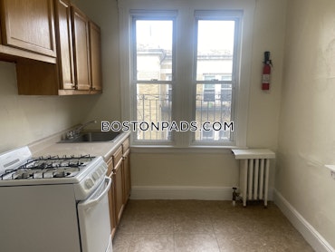 Boston - 1 Beds, 1 Baths