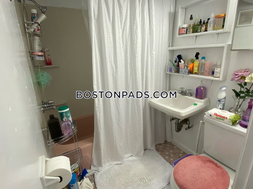 BOSTON - MISSION HILL - Studio , 1 Bath - Image 5