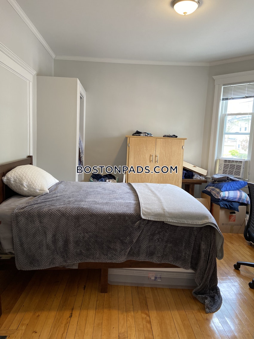 SOMERVILLE- WEST SOMERVILLE/ TEELE SQUARE - 3 Beds, 1 Bath - Image 10