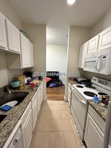 Boston - 3 Beds, 1 Baths