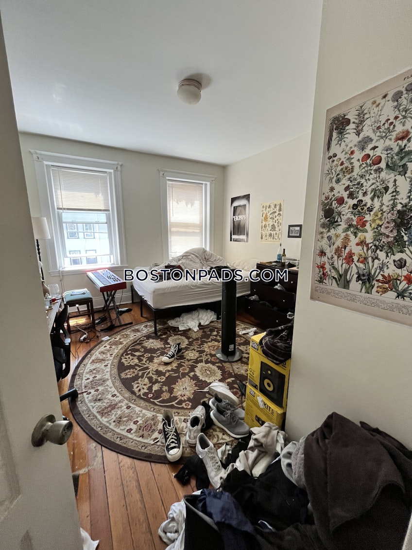 Boston - $4,350+ /month