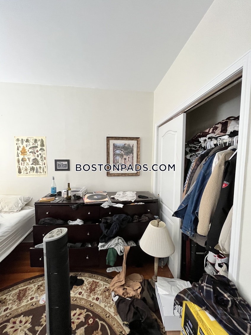 Boston - $4,350+ /month