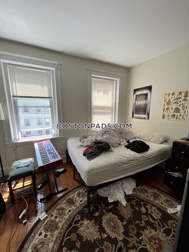 Boston - $4,350+ /mo