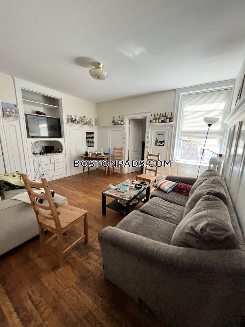 Boston - $4,350+ /month