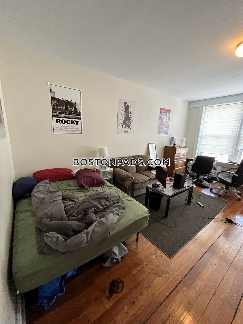 Boston - $4,350+ /month
