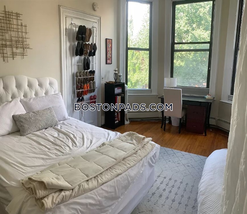 Boston - $3,650+ /month