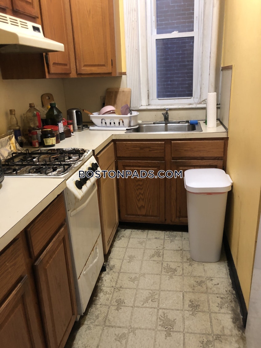 Boston - $4,175+ /month
