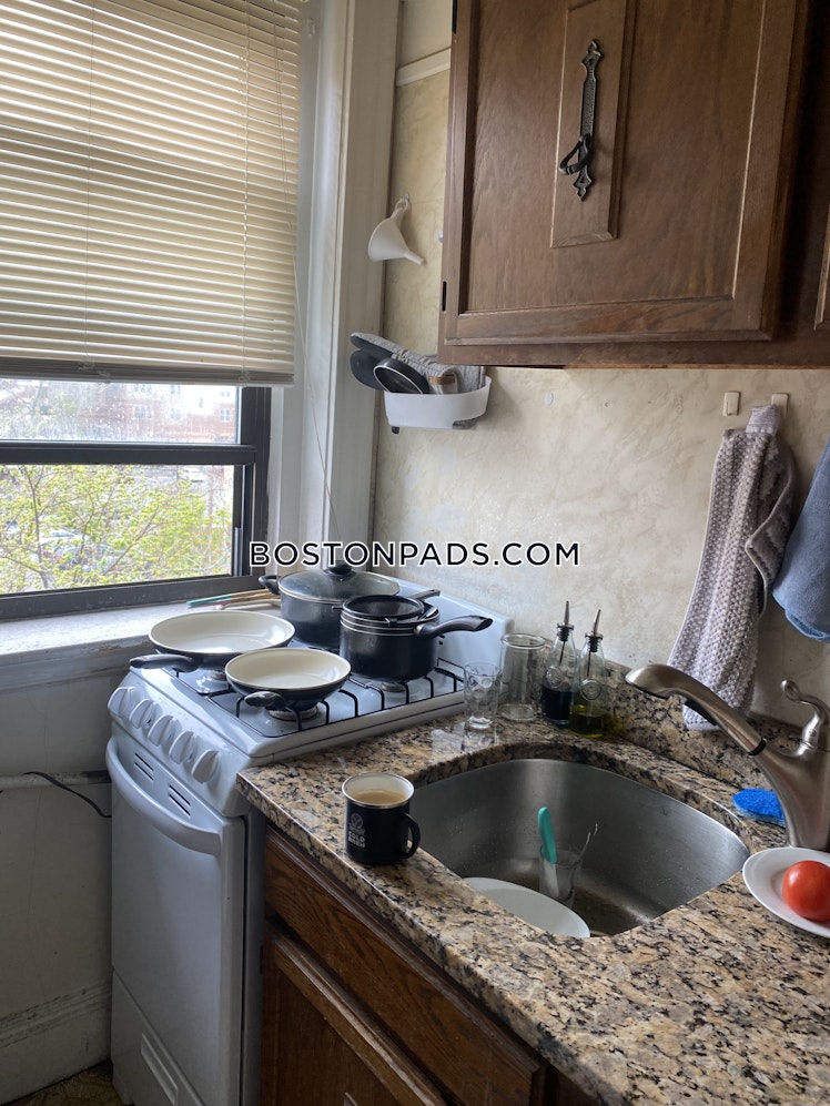 Washington St., Malden