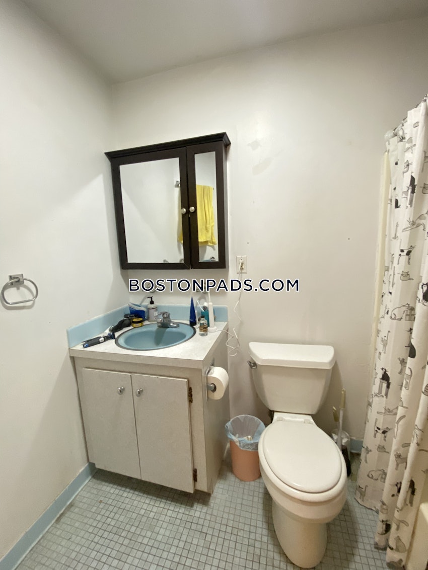 WATERTOWN - 2 Beds, 1 Bath - Image 11