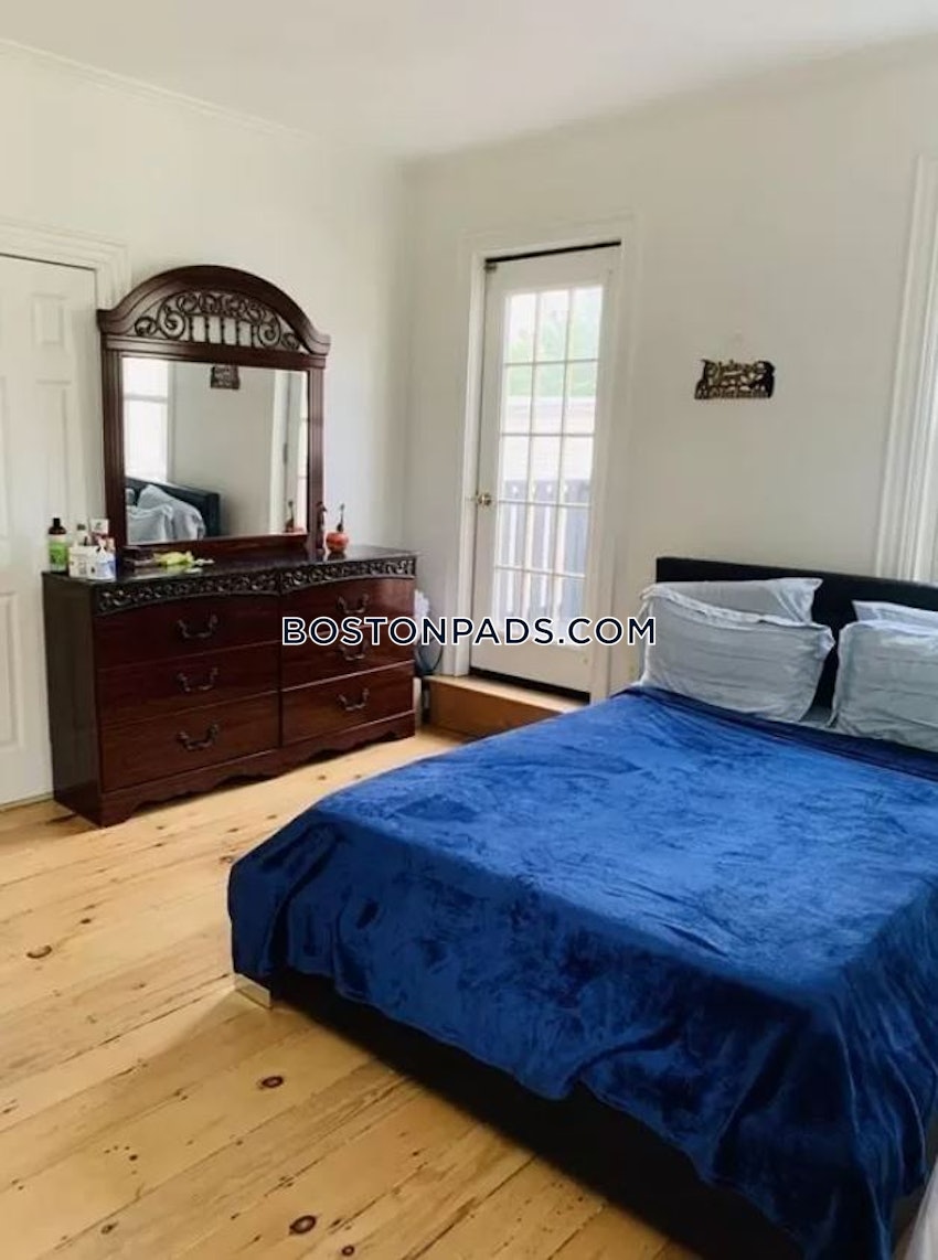 BOSTON - SOUTH BOSTON - ANDREW SQUARE - 4 Beds, 2.5 Baths - Image 10