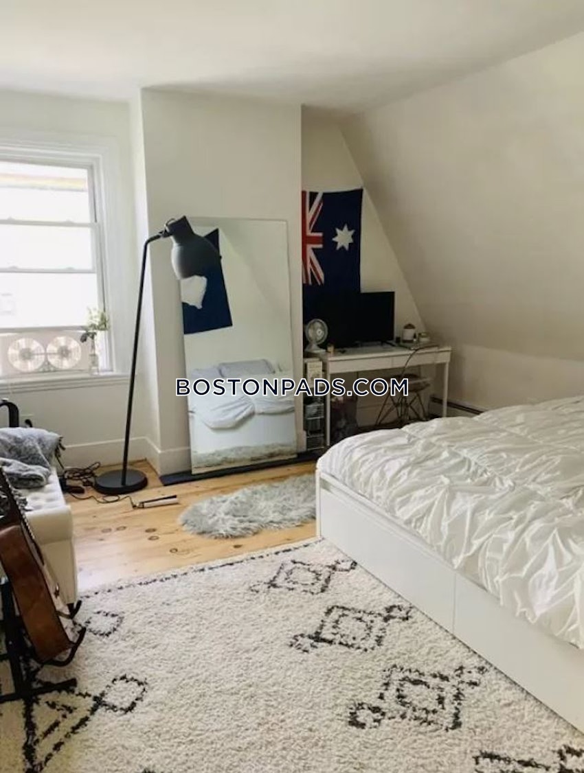 BOSTON - SOUTH BOSTON - ANDREW SQUARE - 4 Beds, 2.5 Baths - Image 7