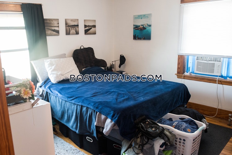 South Crescent Circuit, Boston