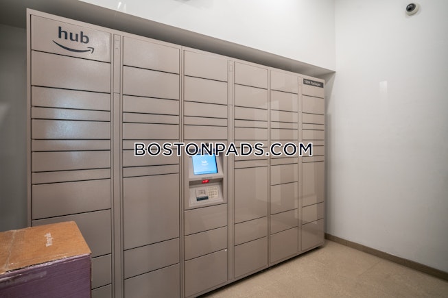 Boston - $6,615+ /mo