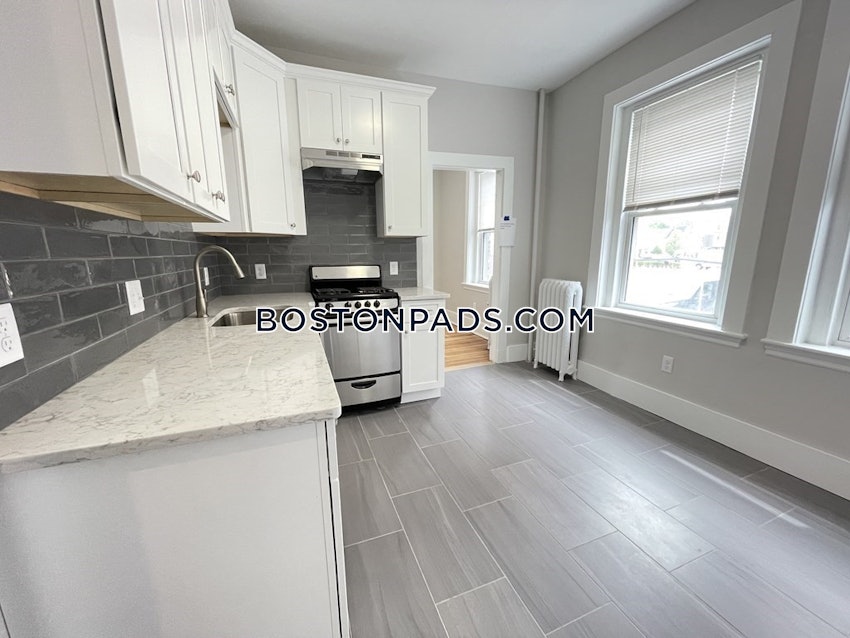 BOSTON - ALLSTON - 3 Beds, 2 Baths - Image 32